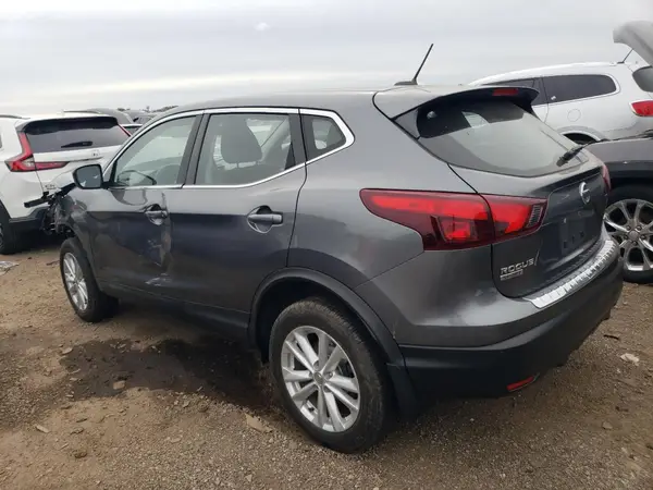 JN1BJ1CR0JW288819 2018 NISSAN ROGUE - Image 2
