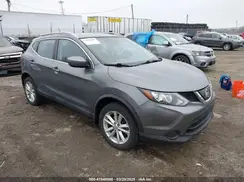 JN1BJ1CR0JW290814 2018 NISSAN ROGUE