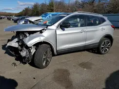 JN1BJ1CR0JW600783 2018 NISSAN ROGUE