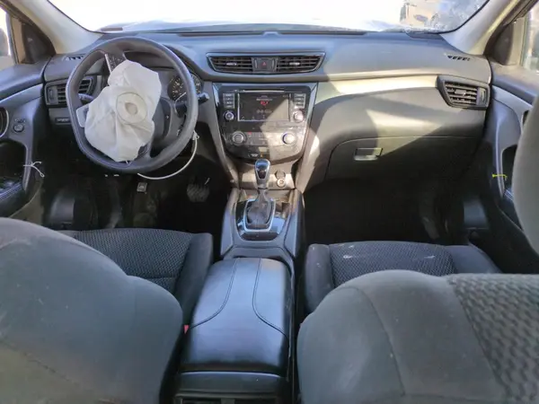 JN1BJ1CR0KW335557 2019 NISSAN ROGUE - Image 8