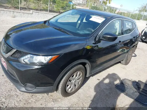JN1BJ1CR0KW338006 2019 NISSAN ROGUE - Image 2