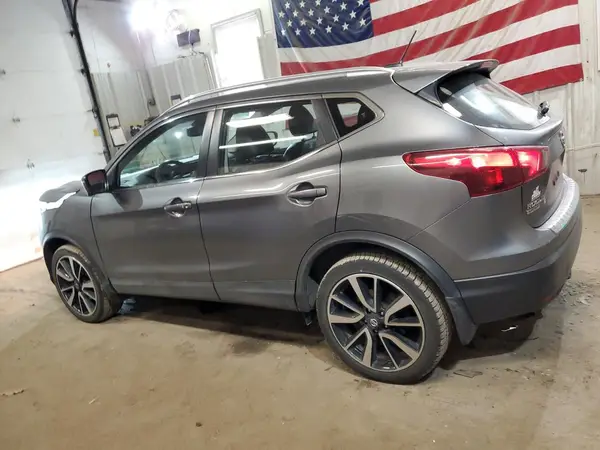 JN1BJ1CR0KW622123 2019 NISSAN ROGUE - Image 2