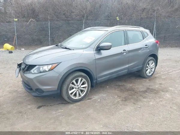 JN1BJ1CR0KW626110 2019 NISSAN ROGUE - Image 2