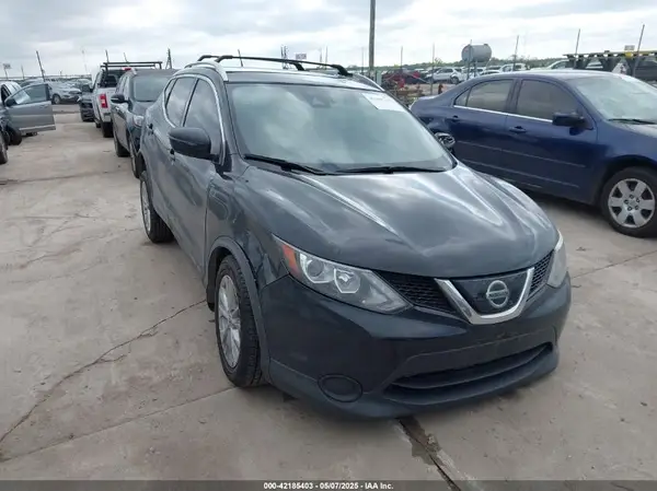 JN1BJ1CR0KW627340 2019 NISSAN ROGUE - Image 1