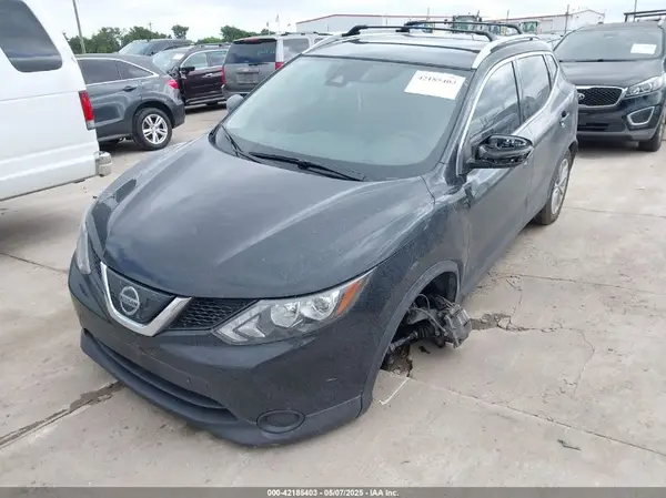 JN1BJ1CR0KW627340 2019 NISSAN ROGUE - Image 2