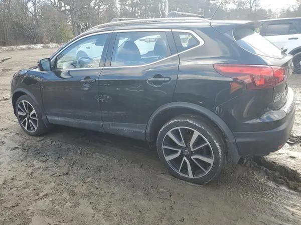 JN1BJ1CR0KW627466 2019 NISSAN ROGUE - Image 2