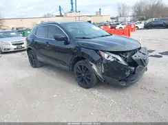 JN1BJ1CR1HW103574 2017 NISSAN ROGUE