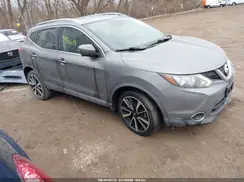 JN1BJ1CR1HW107513 2017 NISSAN ROGUE