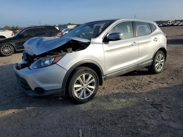 JN1BJ1CR1HW109505 2017 NISSAN ROGUE - Image 1