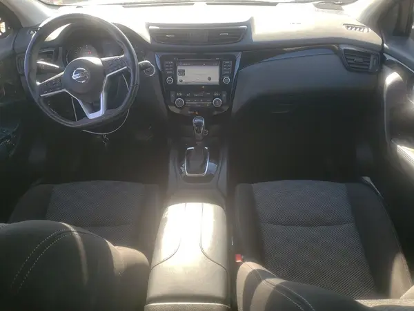 JN1BJ1CR1HW111769 2017 NISSAN ROGUE - Image 8
