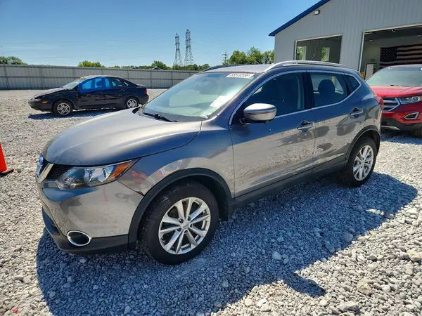 JN1BJ1CR1HW115689 2017 NISSAN ROGUE - Image 1