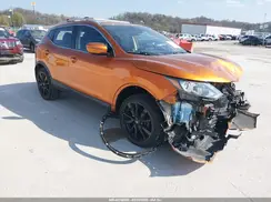 JN1BJ1CR1HW116258 2017 NISSAN ROGUE