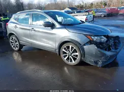 JN1BJ1CR1HW117393 2017 NISSAN ROGUE