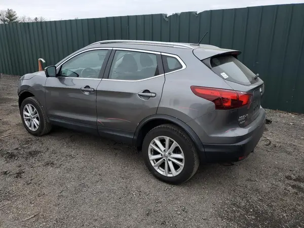 JN1BJ1CR1HW119967 2017 NISSAN ROGUE - Image 2