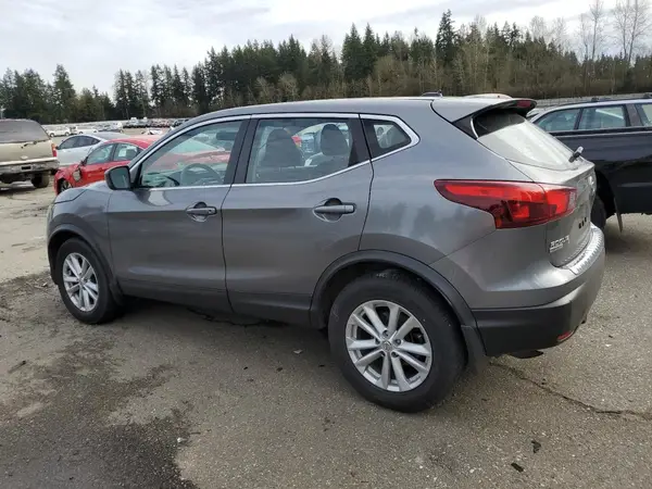 JN1BJ1CR1HW120293 2017 NISSAN ROGUE - Image 2