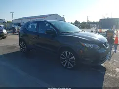 JN1BJ1CR1HW123887 2017 NISSAN ROGUE