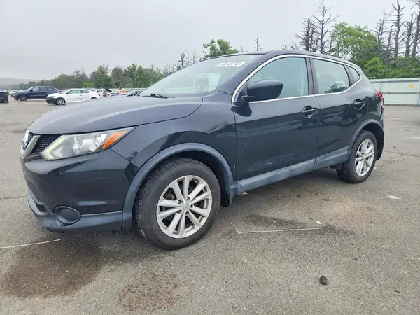 JN1BJ1CR1HW126563 2017 NISSAN ROGUE - Image 1