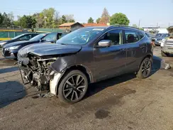 JN1BJ1CR1HW127325 2017 NISSAN ROGUE