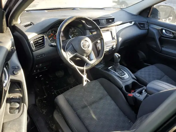 JN1BJ1CR1HW128488 2017 NISSAN ROGUE - Image 8