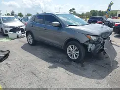 JN1BJ1CR1HW137580 2017 NISSAN ROGUE