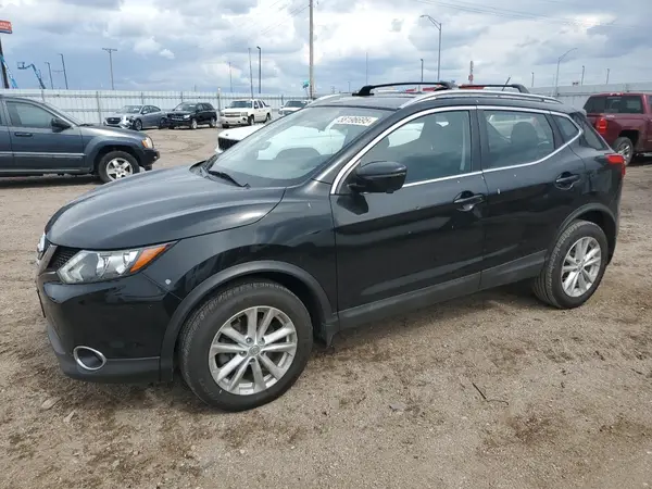 JN1BJ1CR1HW142679 2017 NISSAN ROGUE - Image 1