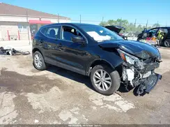 JN1BJ1CR1HW142732 2017 NISSAN ROGUE