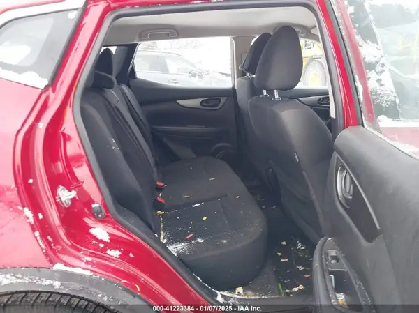JN1BJ1CR1JW206161 2018 NISSAN ROGUE - Image 8