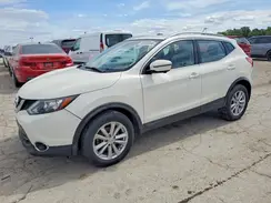 JN1BJ1CR1JW207956 2018 NISSAN ROGUE