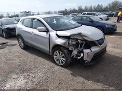 JN1BJ1CR1JW253156 2018 NISSAN ROGUE