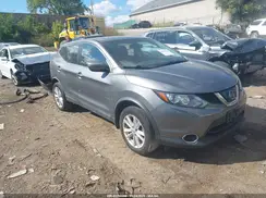 JN1BJ1CR1JW260009 2018 NISSAN ROGUE