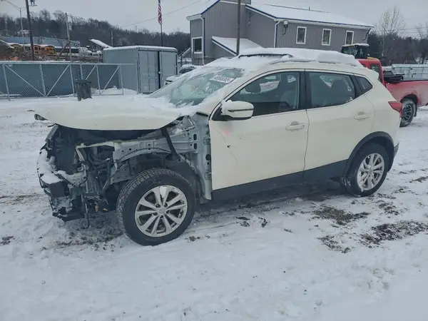 JN1BJ1CR1JW280373 2018 NISSAN ROGUE - Image 1