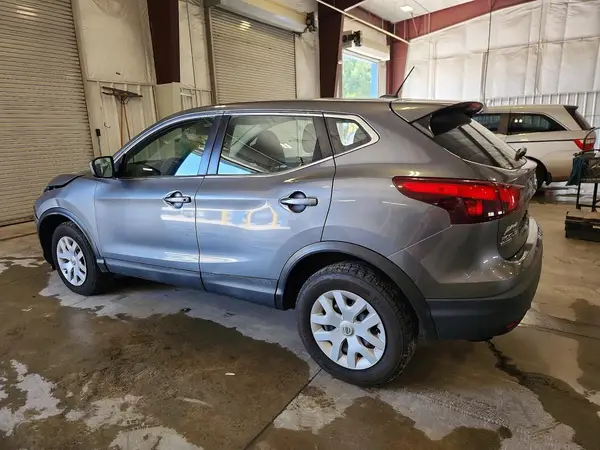 JN1BJ1CR1KW317536 2019 NISSAN ROGUE - Image 2