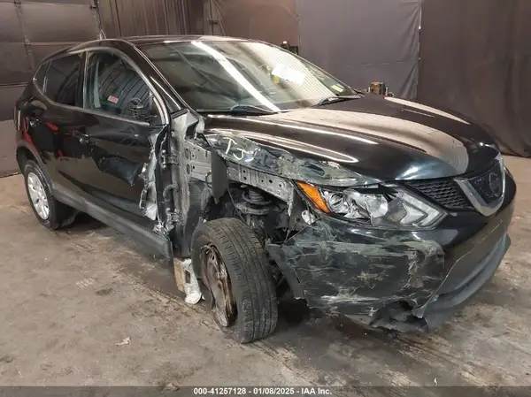 JN1BJ1CR1KW325569 2019 NISSAN ROGUE - Image 1