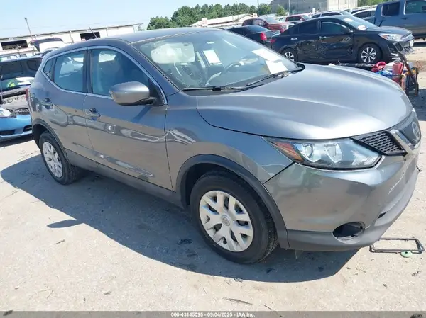 JN1BJ1CR1KW339245 2019 NISSAN ROGUE - Image 1