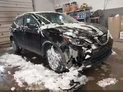 JN1BJ1CR1KW345143 2019 NISSAN ROGUE