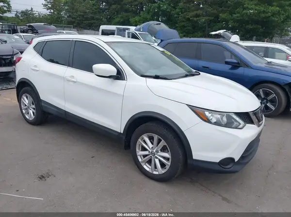 JN1BJ1CR1KW352593 2019 NISSAN ROGUE - Image 1