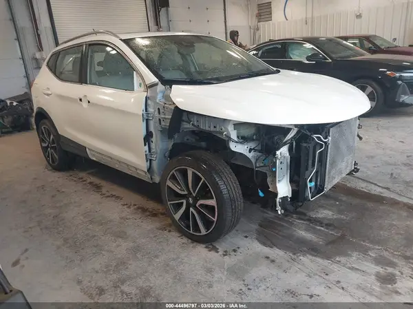 JN1BJ1CR1KW631302 2019 NISSAN ROGUE - Image 1