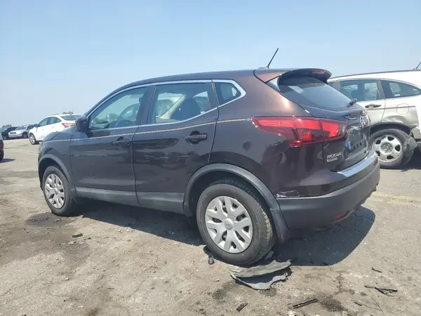 JN1BJ1CR2HW101185 2017 NISSAN ROGUE - Image 2