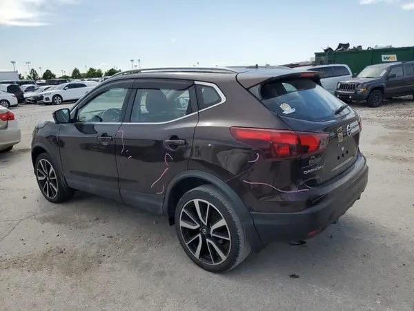 JN1BJ1CR2HW101249 2017 NISSAN ROGUE - Image 2