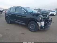 JN1BJ1CR2HW104734 2017 NISSAN ROGUE