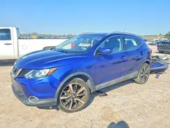 JN1BJ1CR2HW106810 2017 NISSAN ROGUE