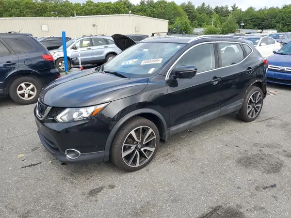 JN1BJ1CR2HW107004 2017 NISSAN ROGUE - Image 1