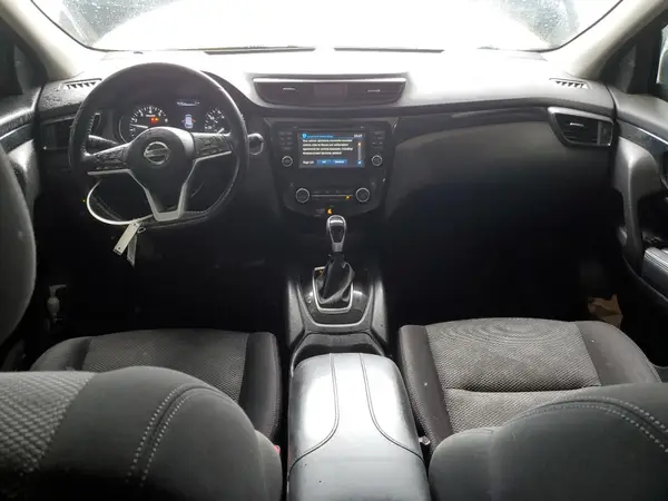 JN1BJ1CR2HW114406 2017 NISSAN ROGUE - Image 8