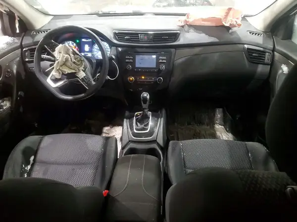 JN1BJ1CR2HW115250 2017 NISSAN ROGUE - Image 8