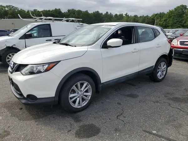 JN1BJ1CR2HW120111 2017 NISSAN ROGUE - Image 1