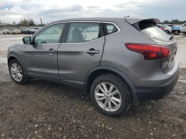 JN1BJ1CR2HW120898 2017 NISSAN ROGUE - Image 2