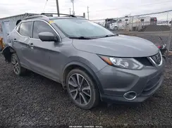 JN1BJ1CR2HW127740 2017 NISSAN ROGUE