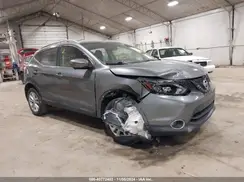 JN1BJ1CR2HW129150 2017 NISSAN ROGUE