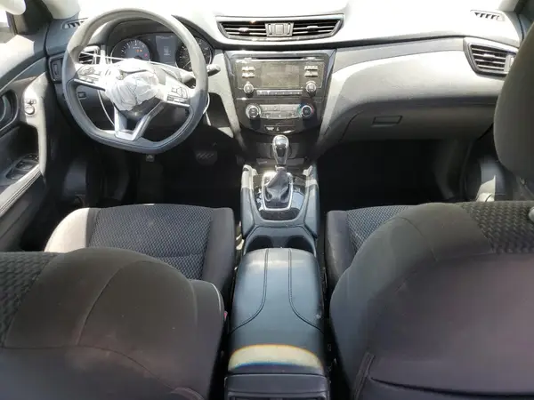 JN1BJ1CR2HW130959 2017 NISSAN ROGUE - Image 8
