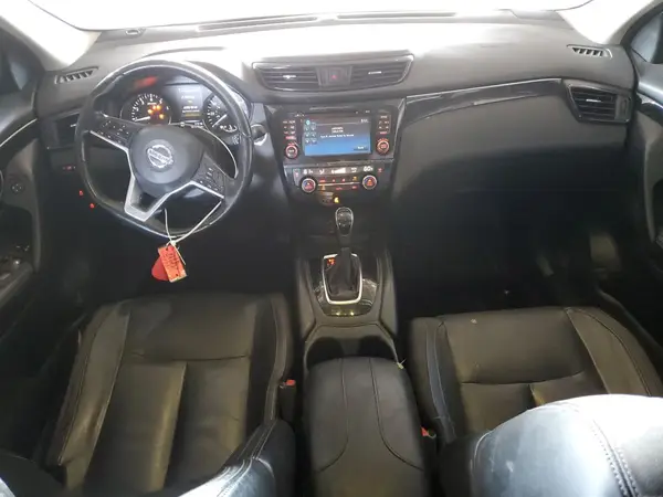 JN1BJ1CR2HW131027 2017 NISSAN ROGUE - Image 8